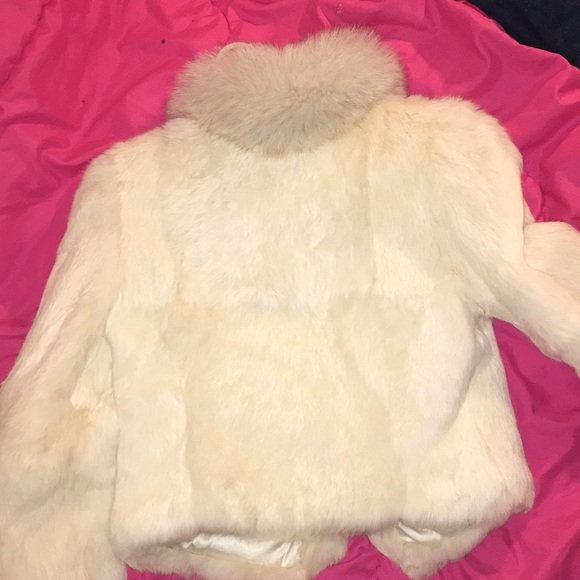 fur coat - Picture 2 of 3
